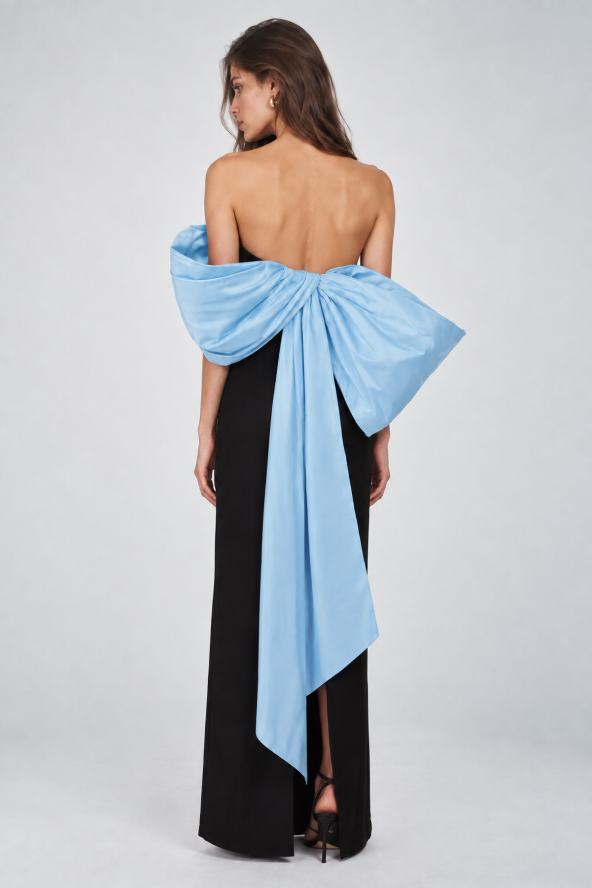 Vestido Hiromi Negro con Lazo Azul