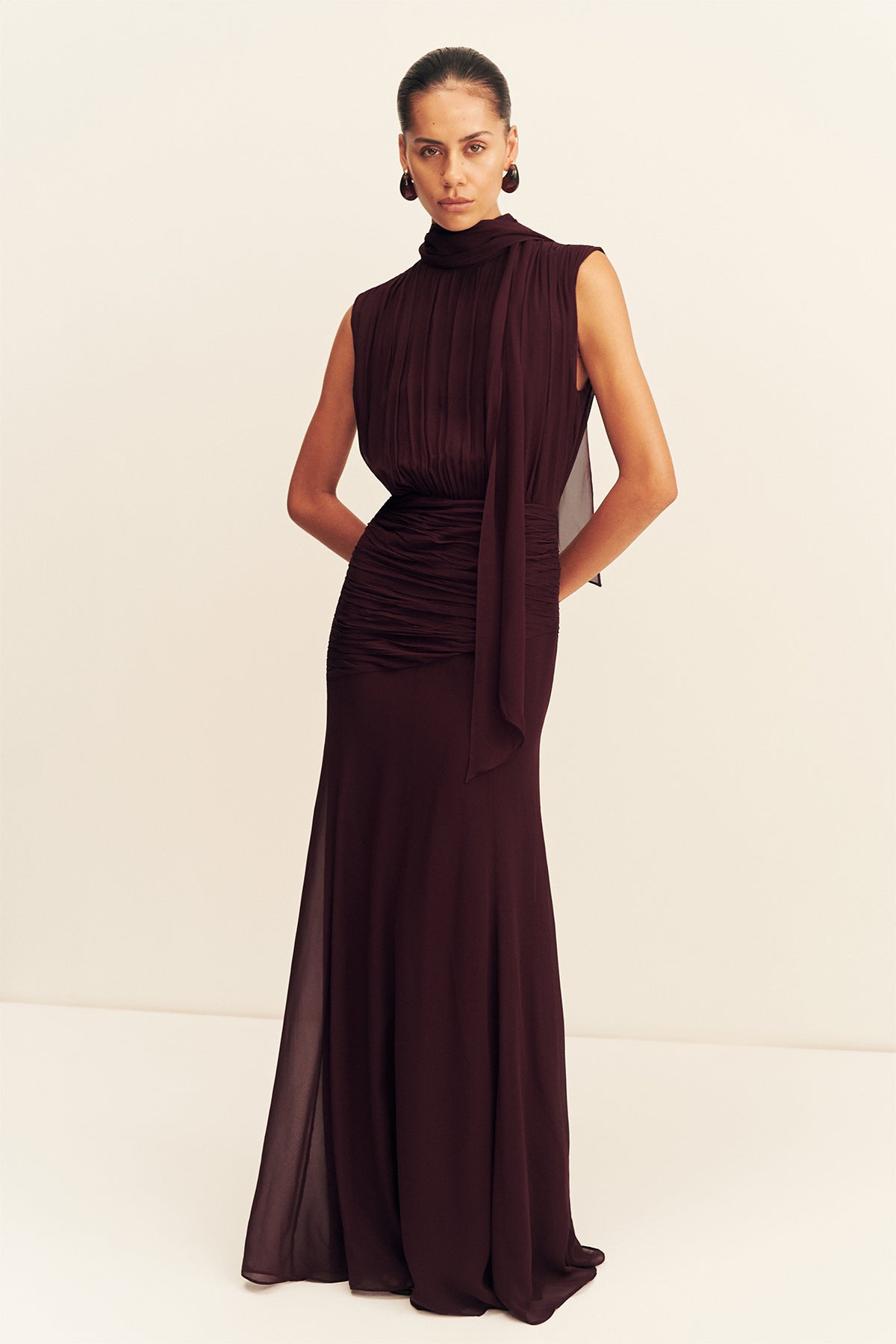Vestido Amina Pañuelo Vino