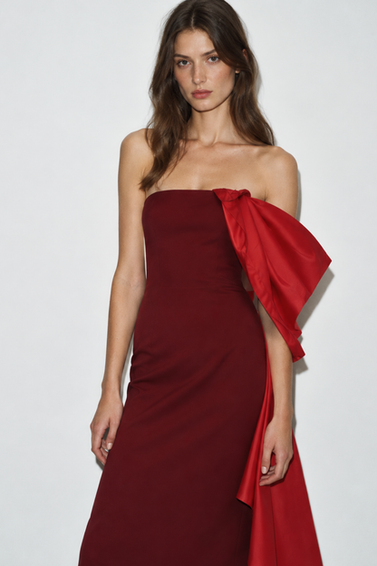 Vestido Hiromi Burdeos con Lazo Rojo