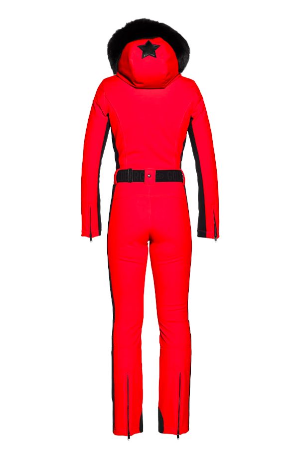 goldbergh-traje-parry-pelo-rojo-7