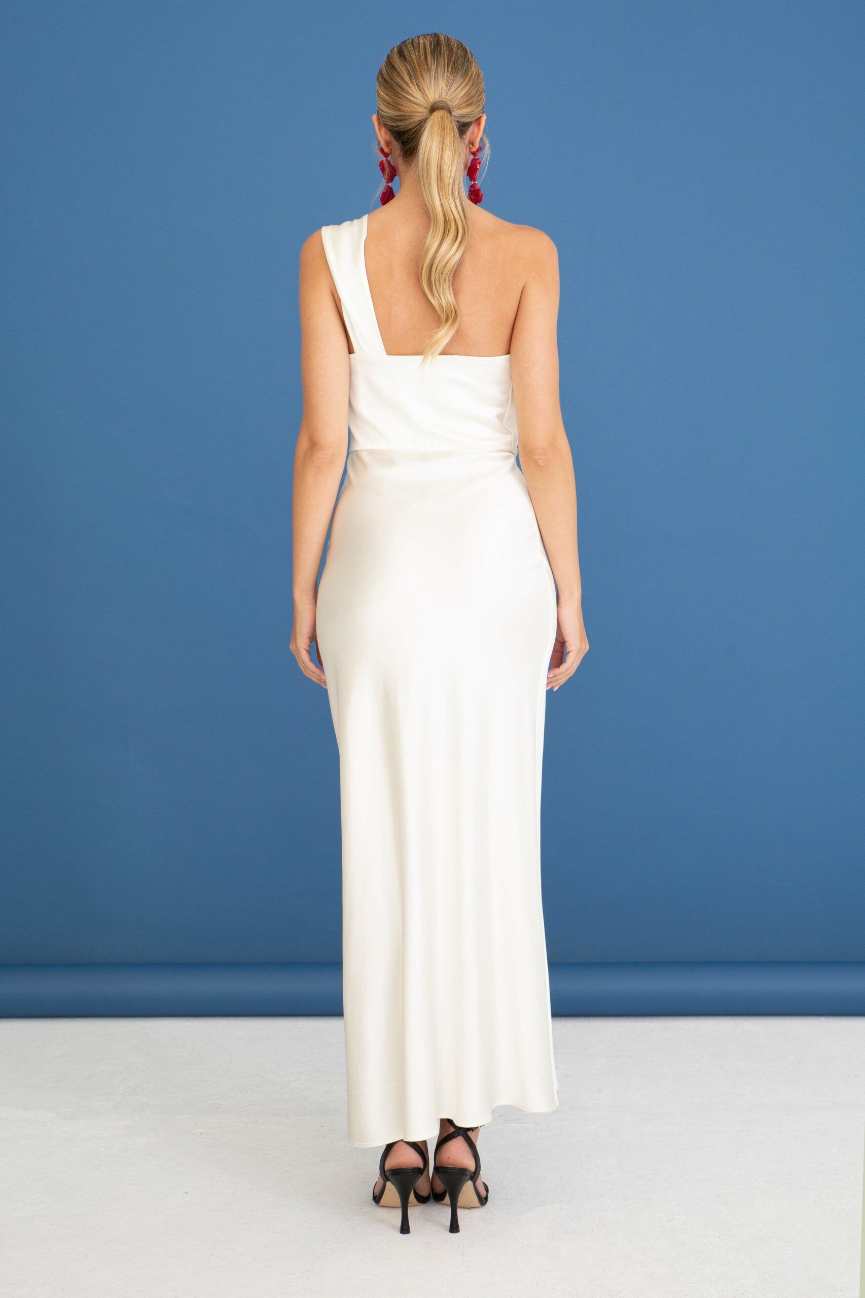 vestido-macy-blanco-seda-midi-3