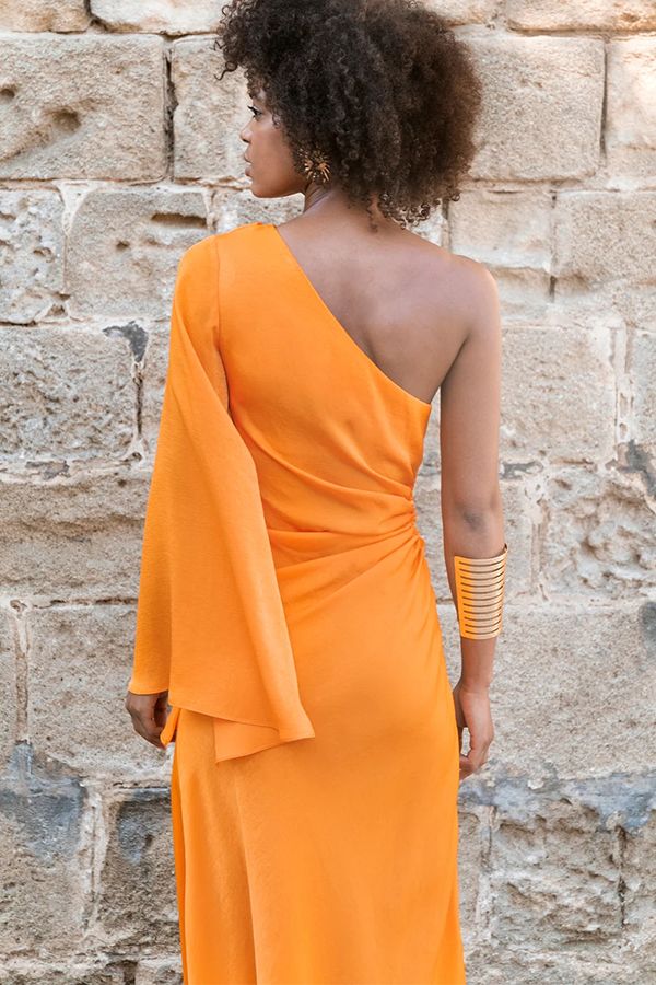 elena-moore-vestido-largo-naranja-2