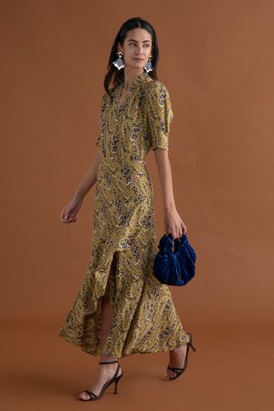 philippa-1970-vestido-paisley-mostaza