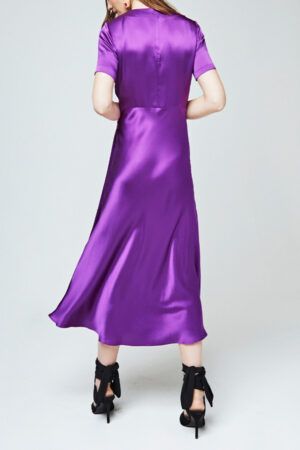 vestido-topacio-midi-satinado-purpura-3