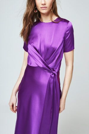 vestido-topacio-midi-satinado-purpura