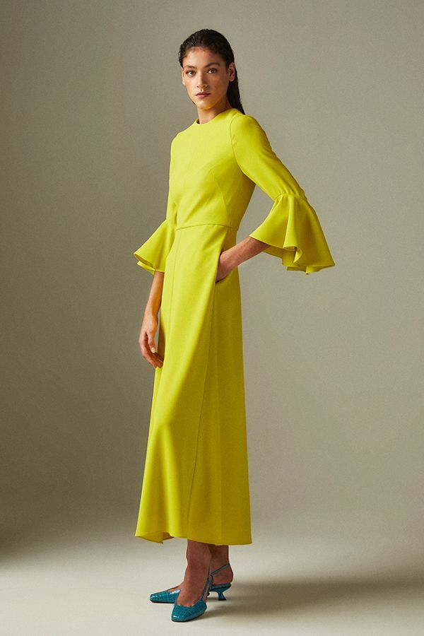 https://borow.es/wp-content/uploads/2024/05/vestido-volante-manga-amarillo-3.jpg