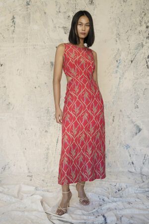 vestido-bea-midi-estampado-rojo-1