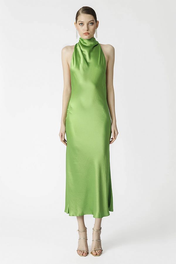 https://borow.es/wp-content/uploads/2024/08/sau-lee-vestido-penella-verde-manzana-4.jpg