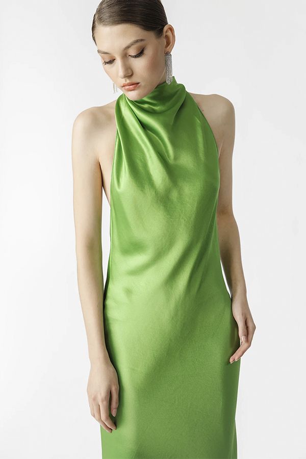 https://borow.es/wp-content/uploads/2024/08/sau-lee-vestido-penella-verde-manzana-5.jpg