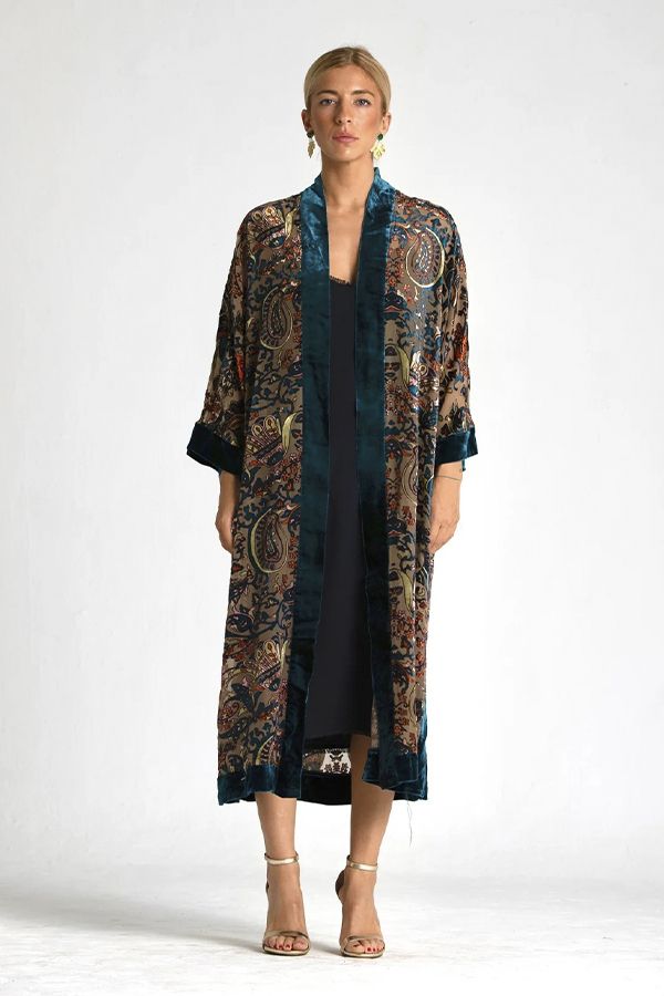 https://borow.es/wp-content/uploads/2024/09/upr-kimono-florian.jpg