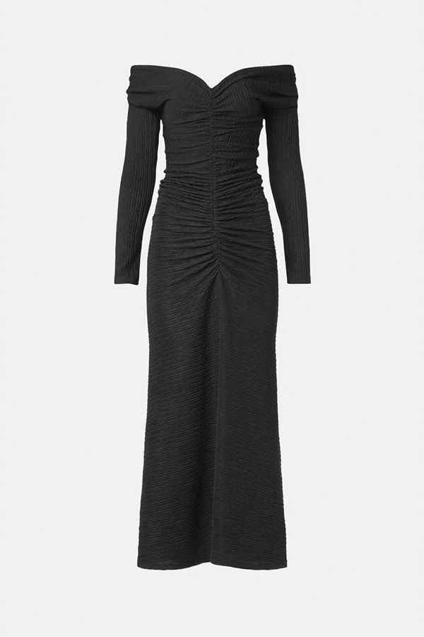 https://borow.es/wp-content/uploads/2024/10/delfi-vestido-kaia-midi-negro-6.jpg