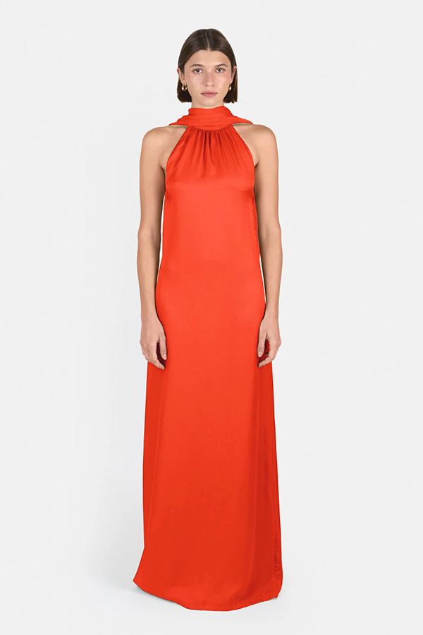 https://borow.es/wp-content/uploads/2025/04/cris-serra-retoque-gala-grenadine.jpg