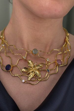 monille-brand-choker-flor