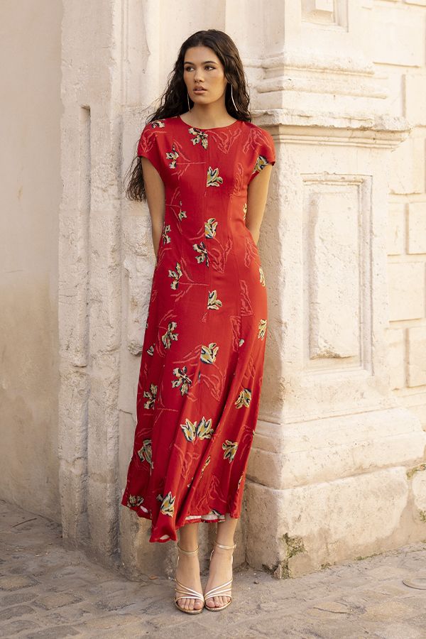https://borow.es/wp-content/uploads/2025/04/vano-vestido-estampado-5.jpg