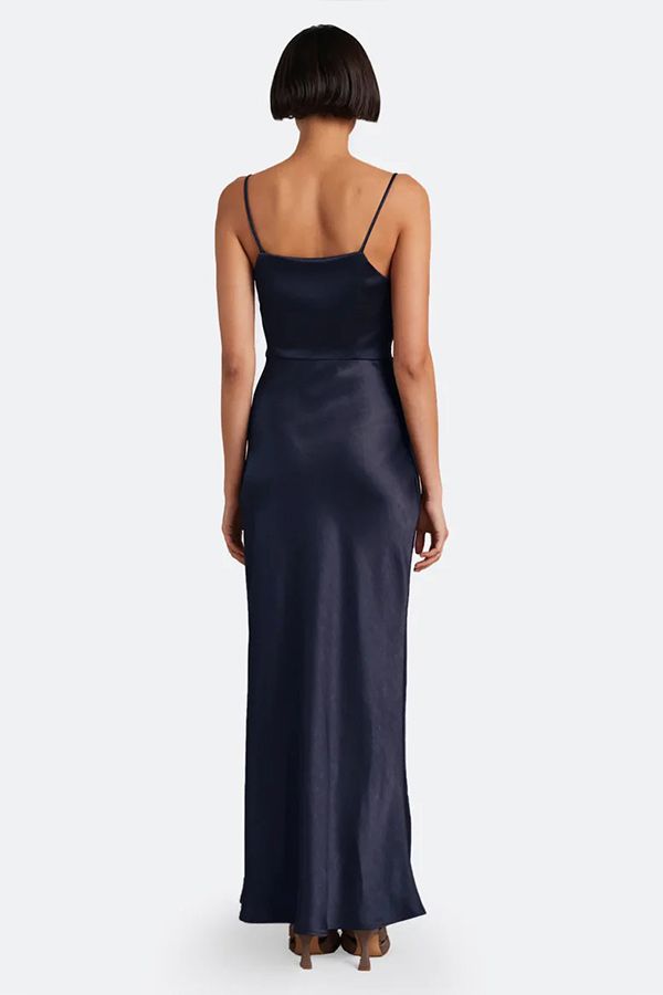 https://borow.es/wp-content/uploads/2025/06/bec-and-bridge-vestido-navy-3.jpg